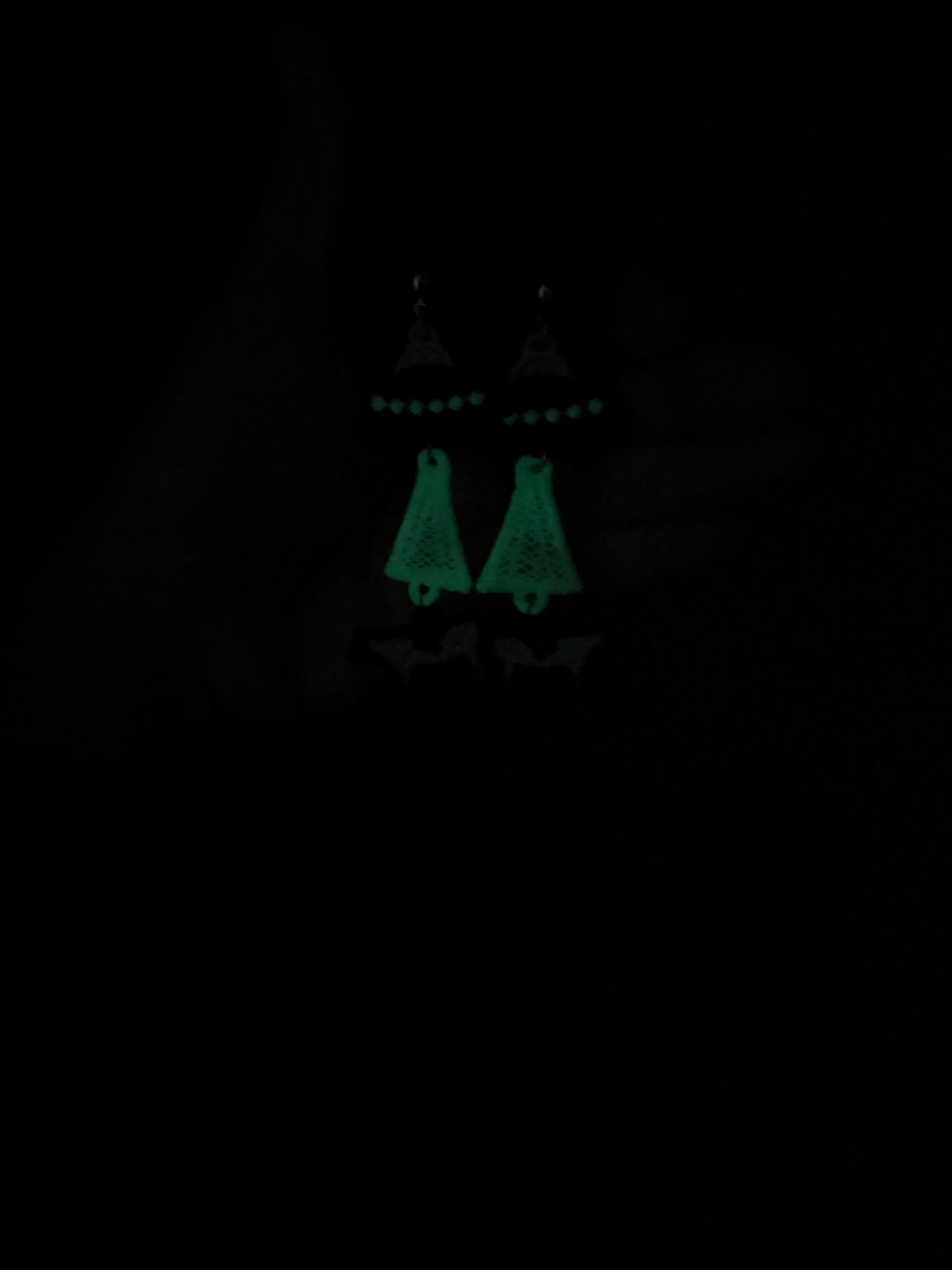 Spaceship cow abduction dangles